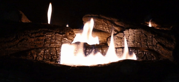 Monessen Mountain Oak Logs Burning!